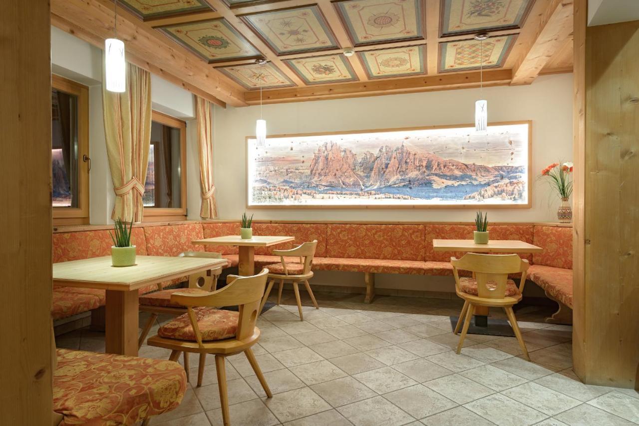Hotel Ronce Ortisei Esterno foto