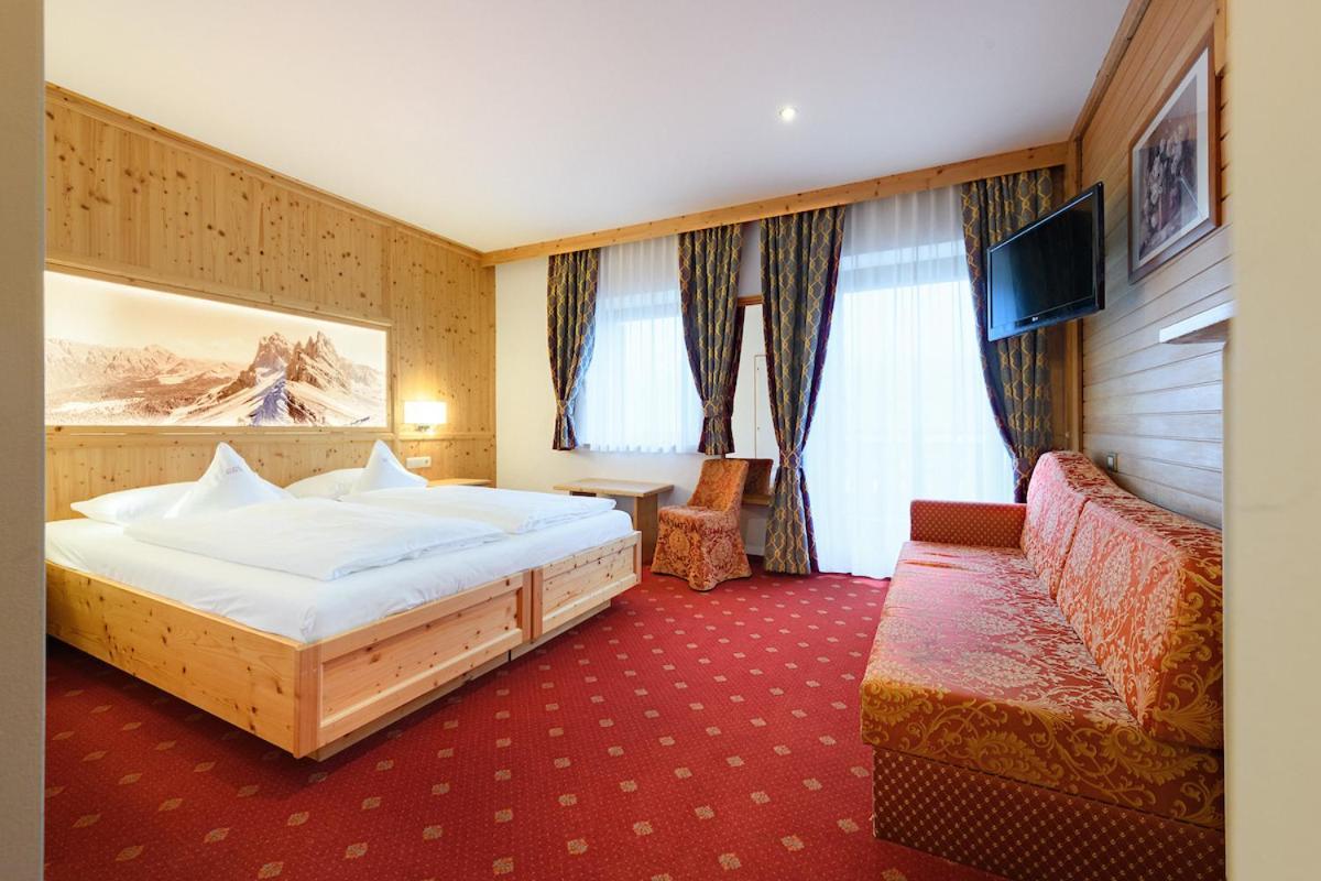 Hotel Ronce Ortisei Esterno foto